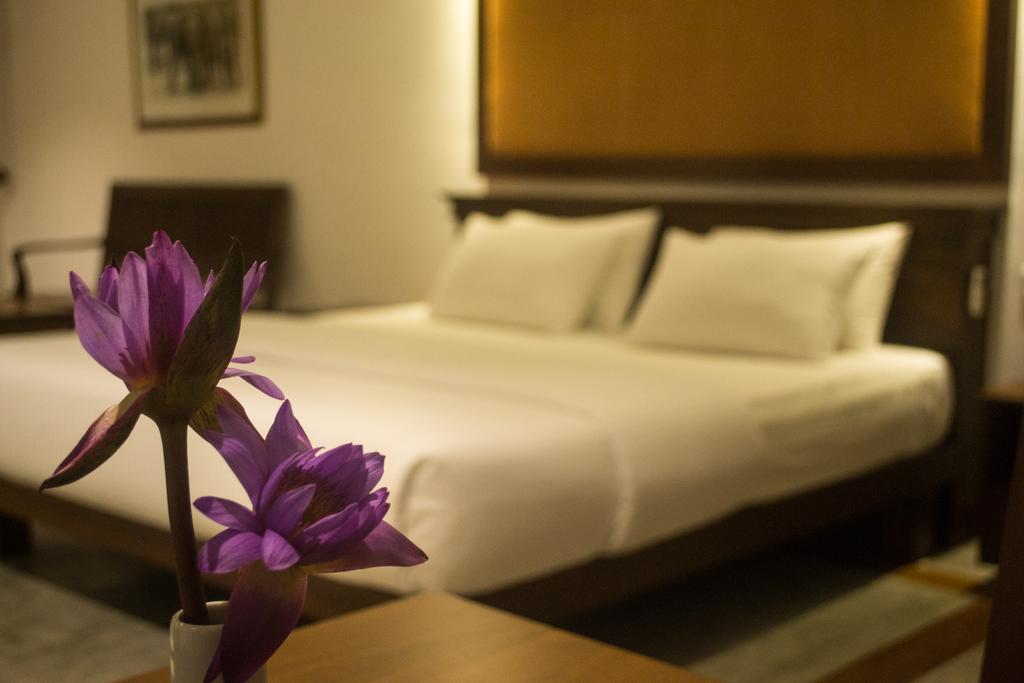 Refresh Hotel Hikkaduwa Room photo